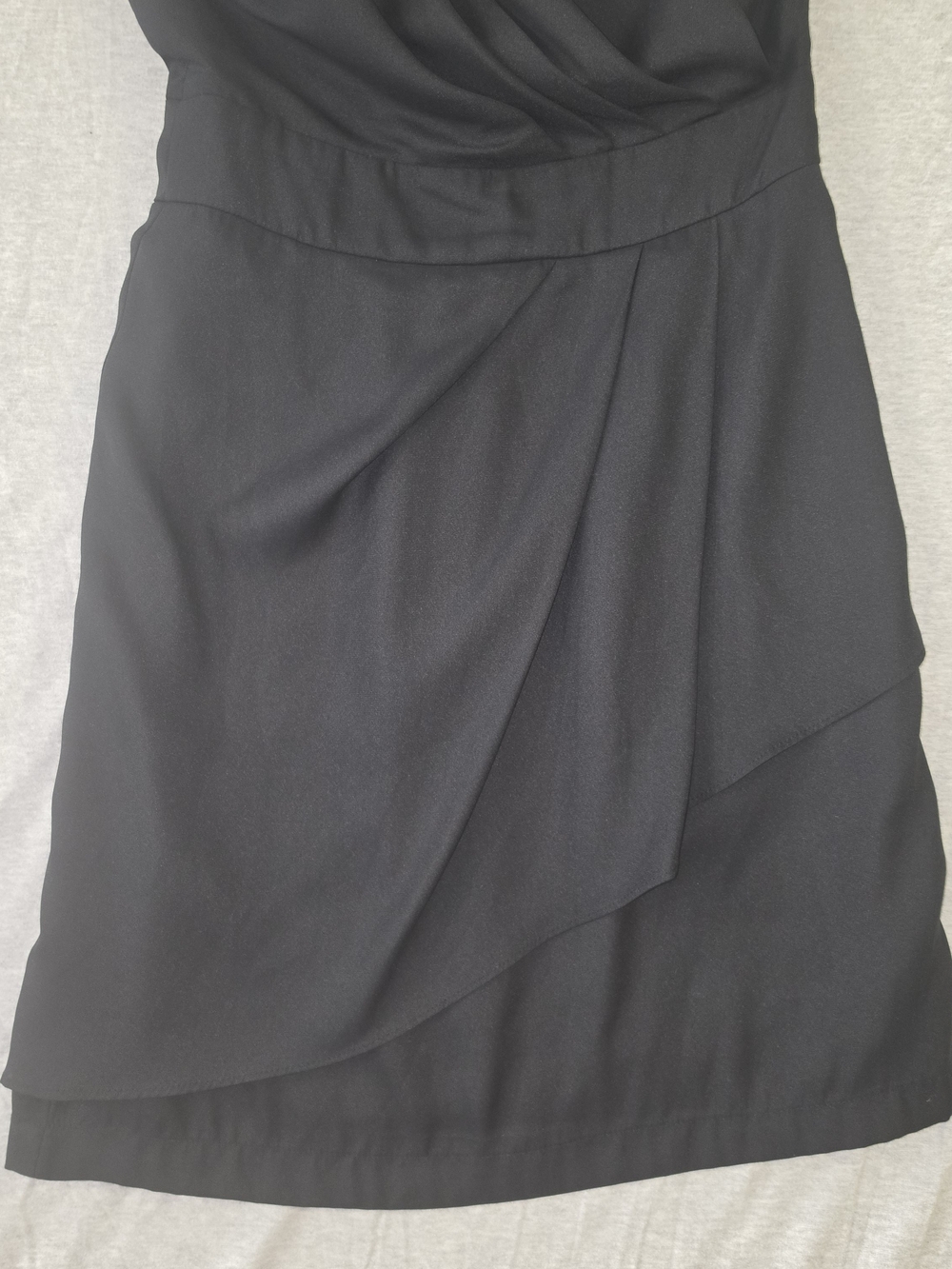 BCBGeneration One-Shoulder Black Draped Cocktail Party Dress - Picture 3 of 10
